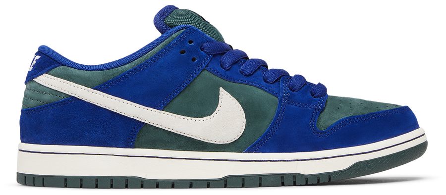Nike Men's Dunk Low Pro SB 'Deep Royal Vintage Green'