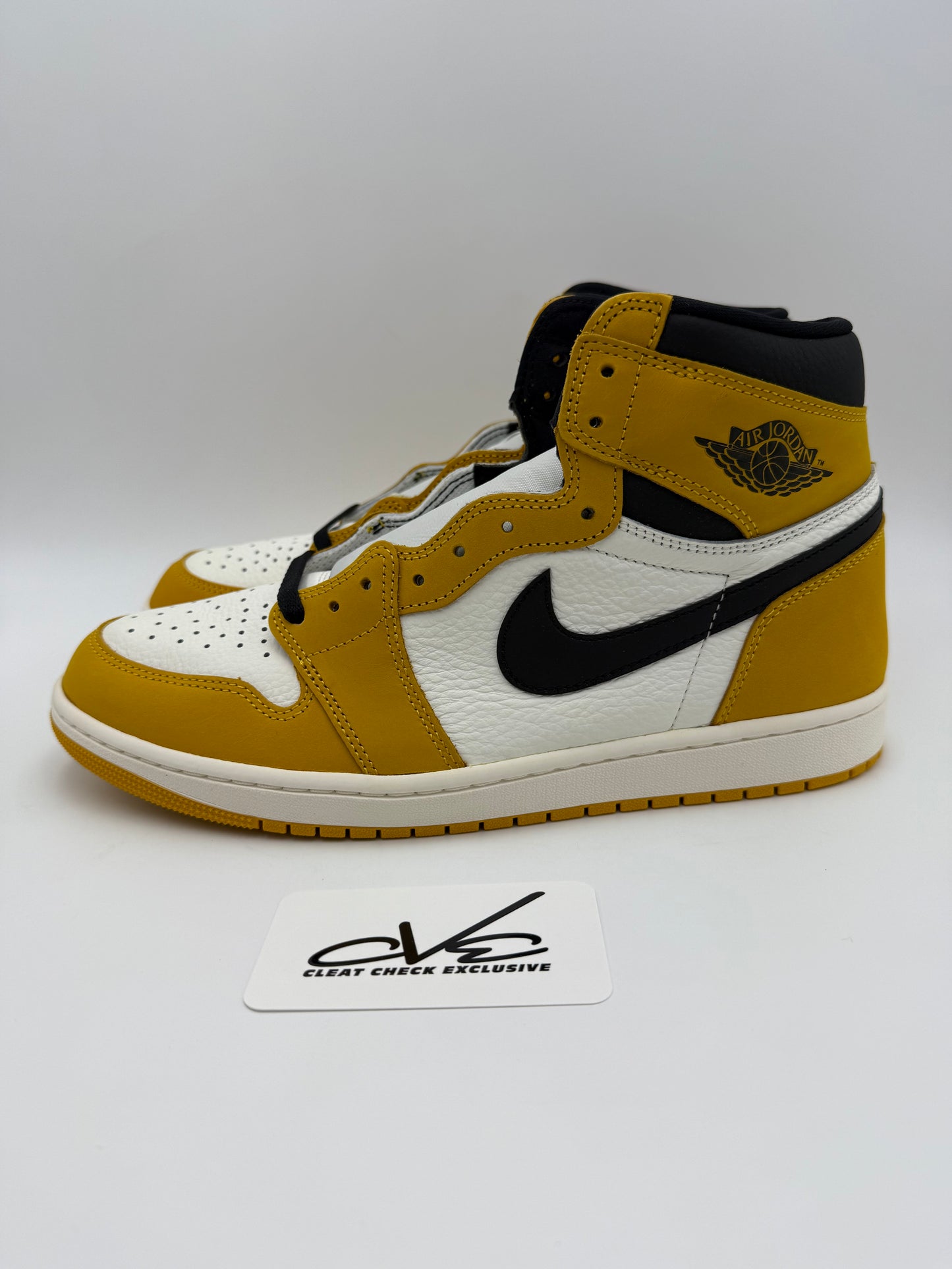 JORDAN 1 RETRO HIGH OG 'YELLOW OCHRE'