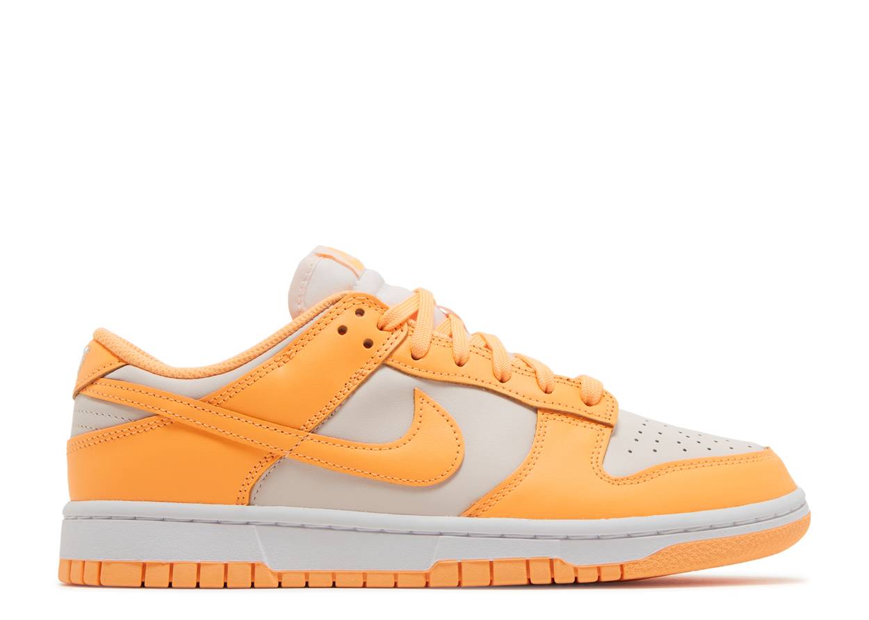 NIKE DUNK LOW "PEACH CREAM"