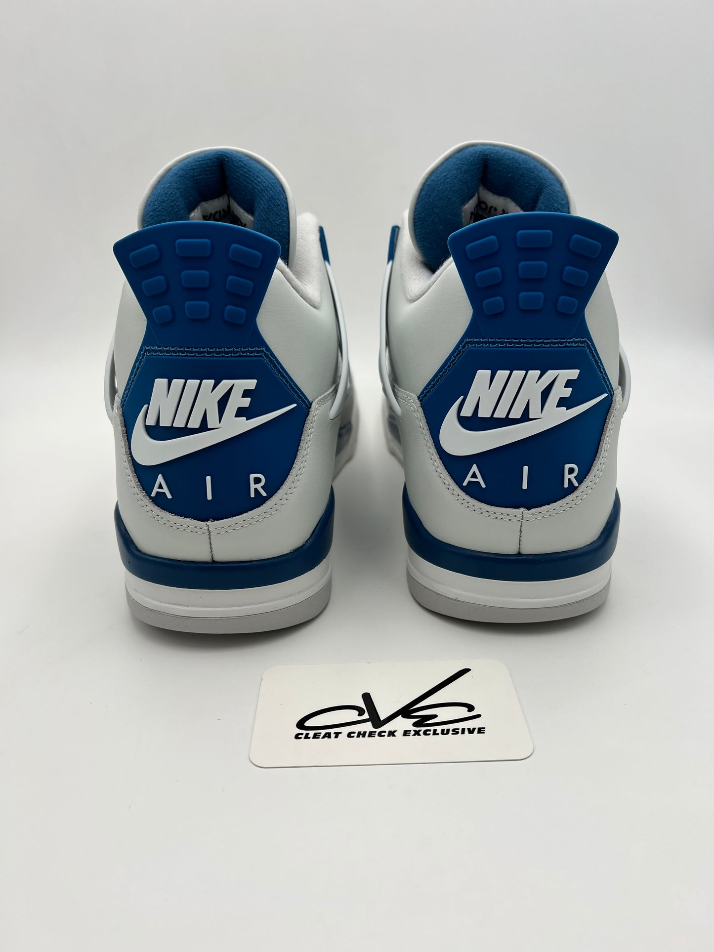 AIR JORDAN 4 RETRO 'MILITARY BLUE' 2024