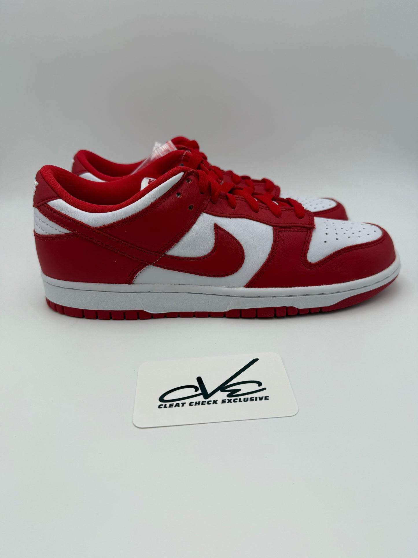 NIKE DUNK LOW "ST. JOHN'S"